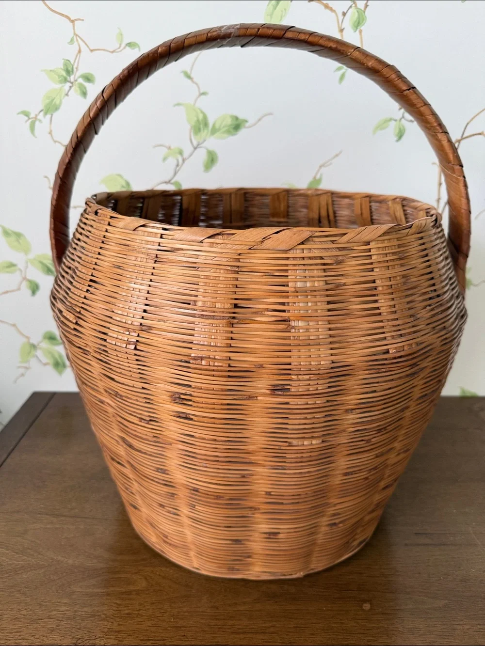 Vintage Hand-Woven Wicker Basket Lid and Sturdy Handle